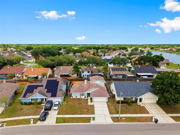 $410,000 | 1925 Redbridge Drive, Brandon, FL 33511
