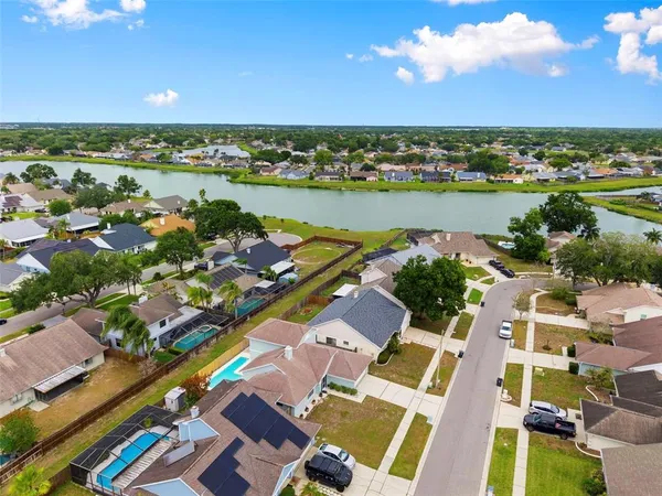 $410,000 | 1925 Redbridge Drive, Brandon, FL 33511