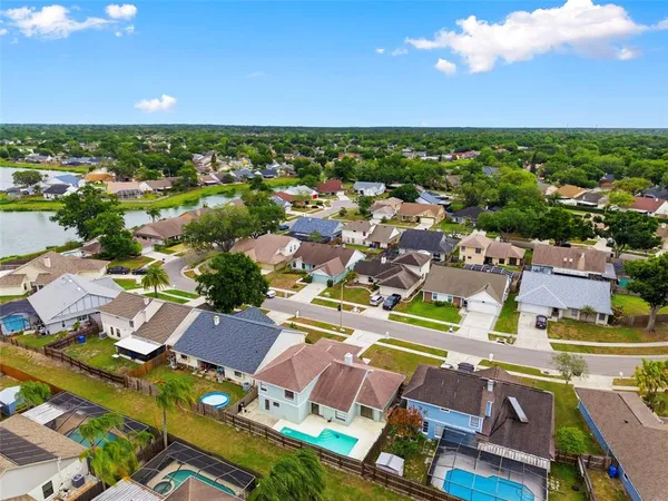 $410,000 | 1925 Redbridge Drive, Brandon, FL 33511