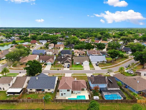 $410,000 | 1925 Redbridge Drive, Brandon, FL 33511