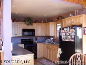 51 Red Oak Forest Road Fairview, NC 28730 - Photo 6 of 9 Gallery Image 6