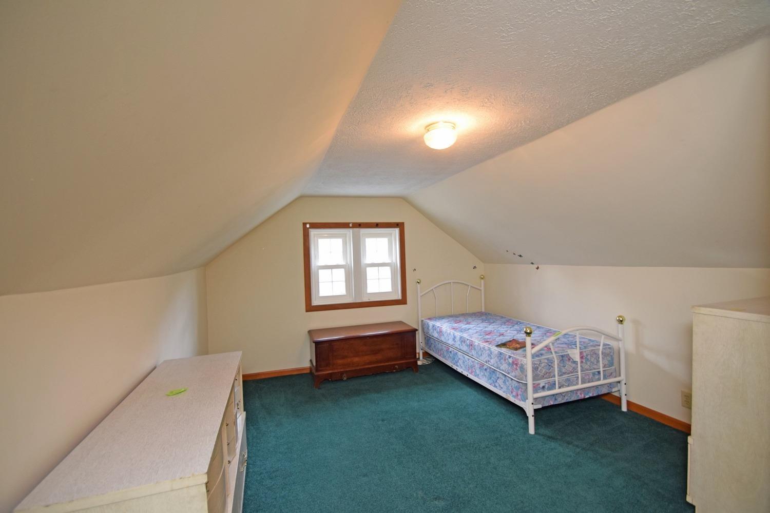 711 3rd Street Reading, OH 45215 - Photo 22 of 32