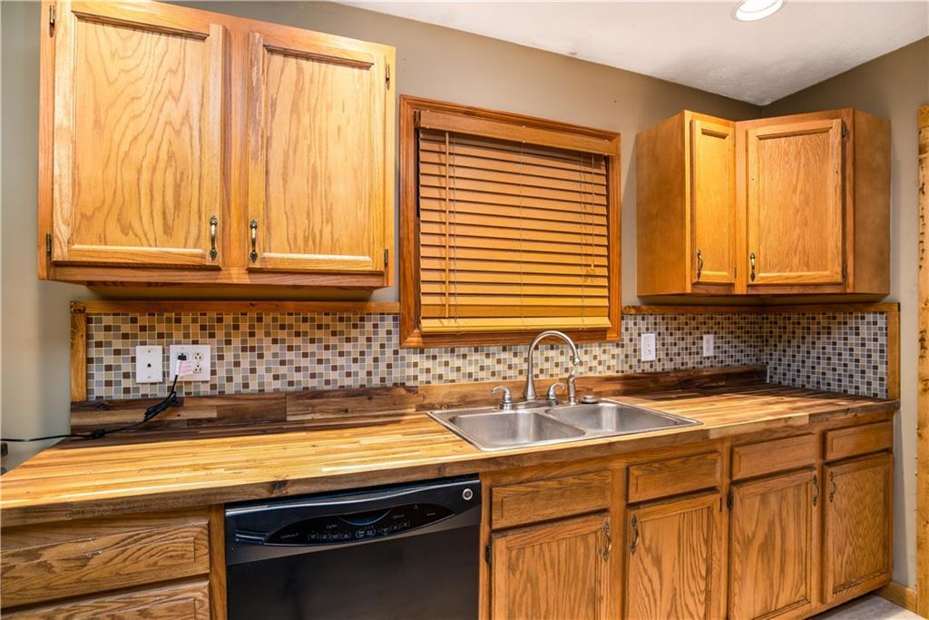 17110 Mason Road Sidney, OH 45365 - Photo 8 of 31
