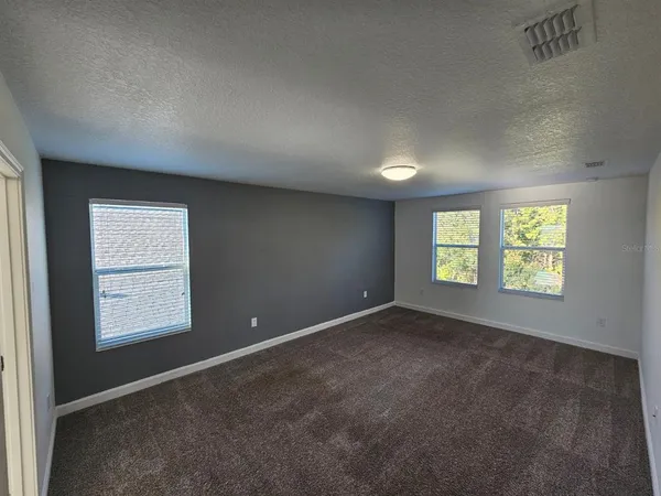 $3,100 | 3059 Beaver Creek Drive, Kissimmee, FL 34746