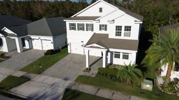 $3,100 | 3059 Beaver Creek Drive, Kissimmee, FL 34746