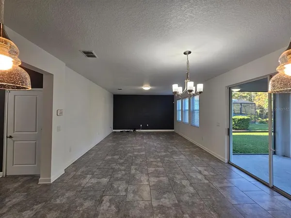 $3,100 | 3059 Beaver Creek Drive, Kissimmee, FL 34746