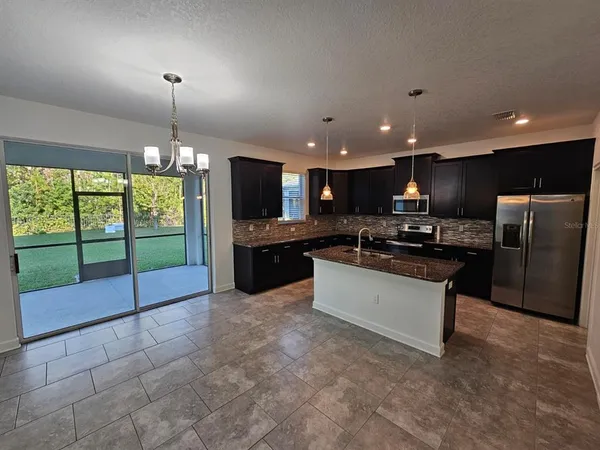 $3,100 | 3059 Beaver Creek Drive, Kissimmee, FL 34746