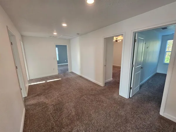 $3,100 | 3059 Beaver Creek Drive, Kissimmee, FL 34746