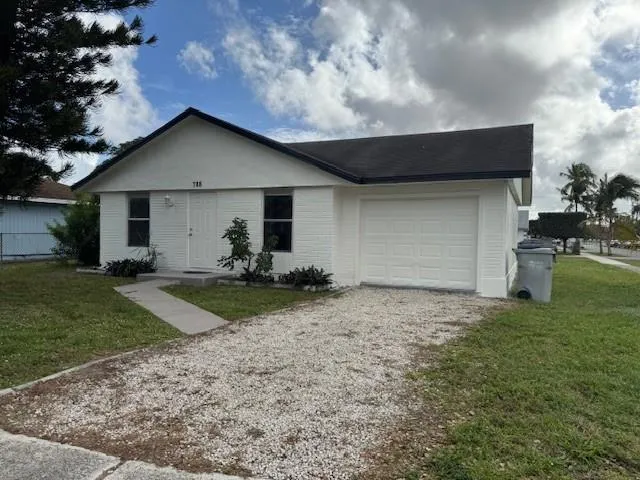 $2,900 | 788 Northwest 15th Place, Pompano Beach, FL 33060