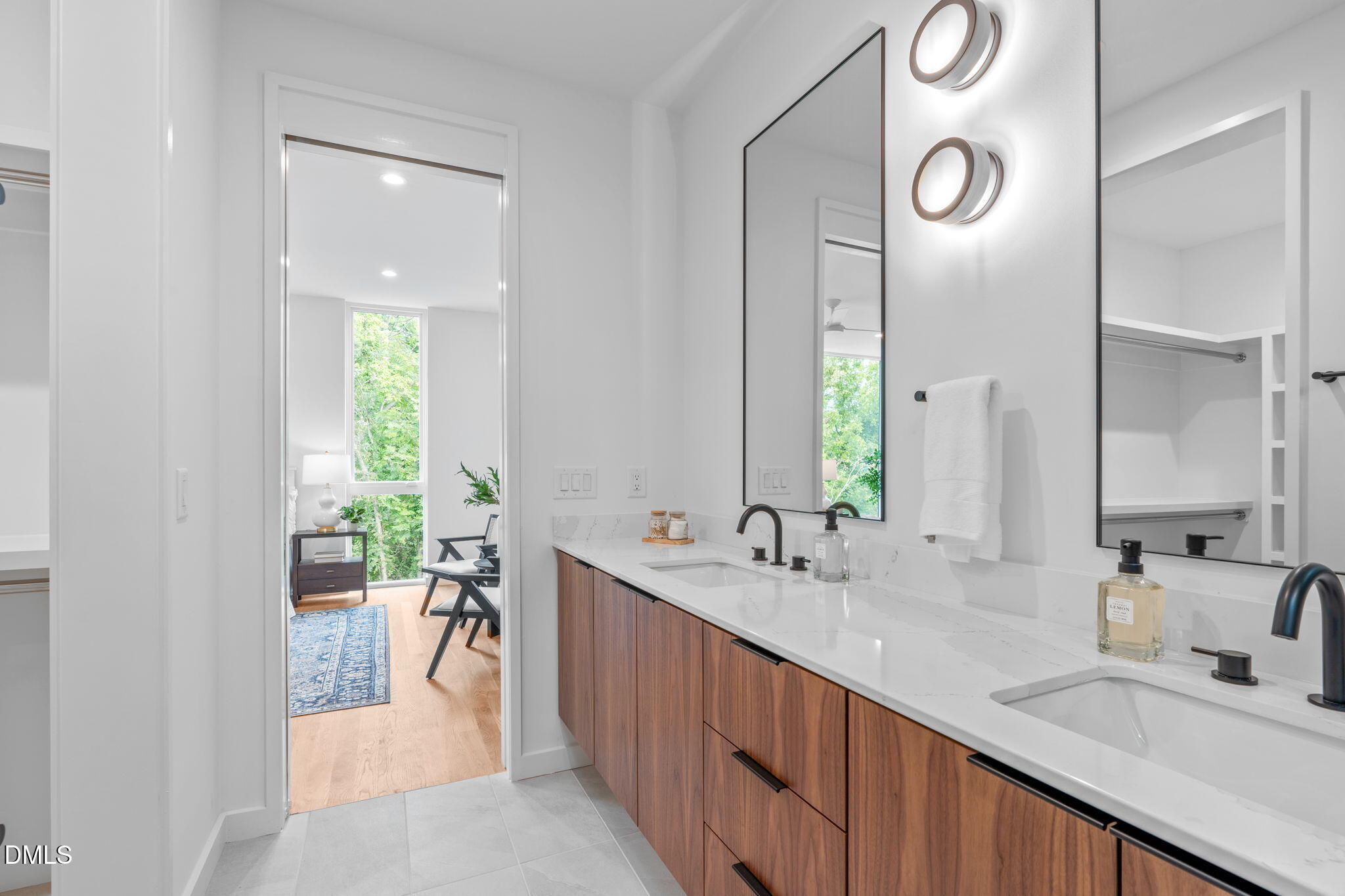 501 South Bloodworth Street, Unit 102 Raleigh, NC 27601 - Photo 29 of 52 IDYLE_29a