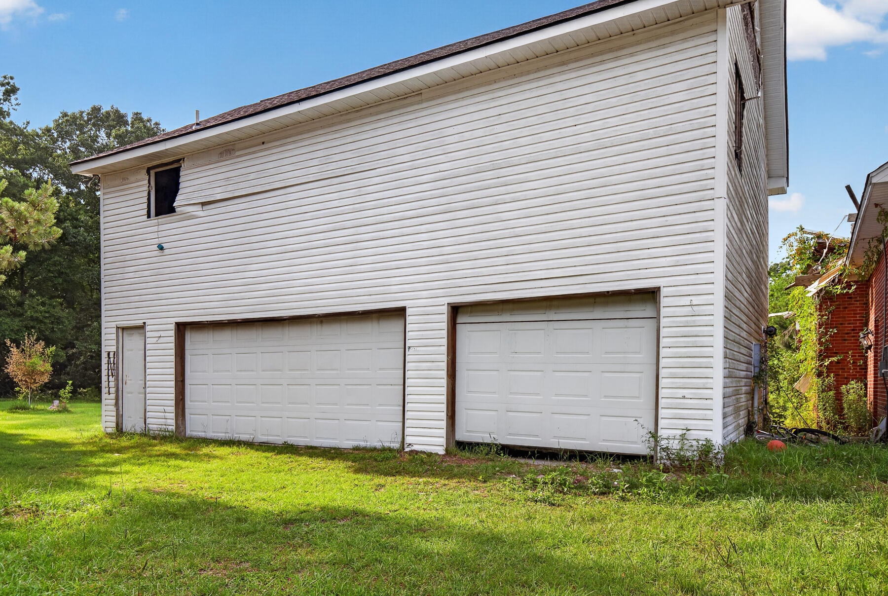 1461 Old Whitesville Road Moncks Corner, SC 29461 - Photo 47 of 55 3 Car Garage Outside