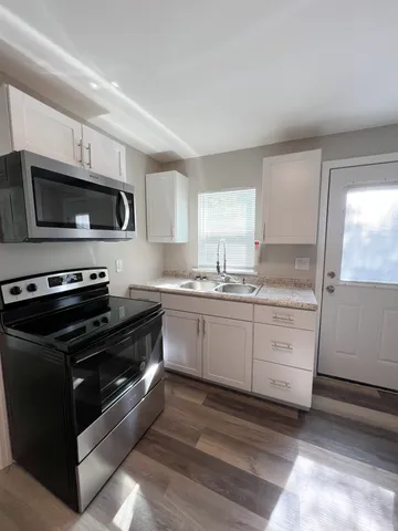 $1,095 | 111 Wilson Court, Clarksville, TN 37043