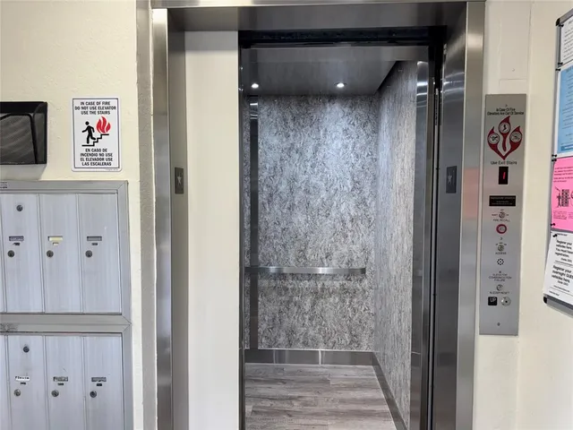 $2,800 | 1520 Whitehall Drive, Unit 306, Davie, FL 33324