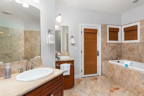 $2,795,000 | 77-208 Ke 'Alohi Kai Place, Kailua-Kona, HI 96740