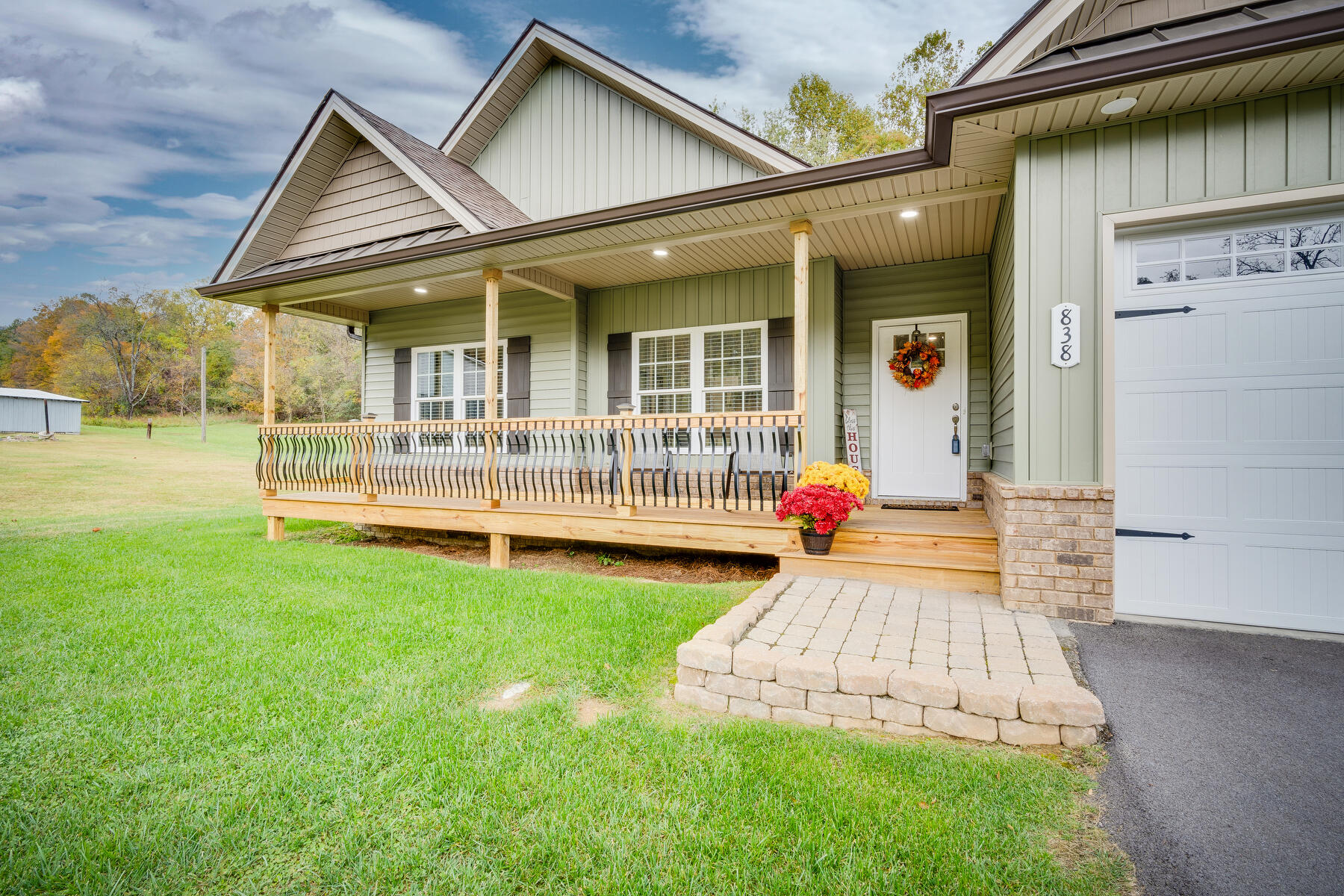 838 Cedar Branch Road Kingsport, TN 37664 - Photo 4 of 35 004
