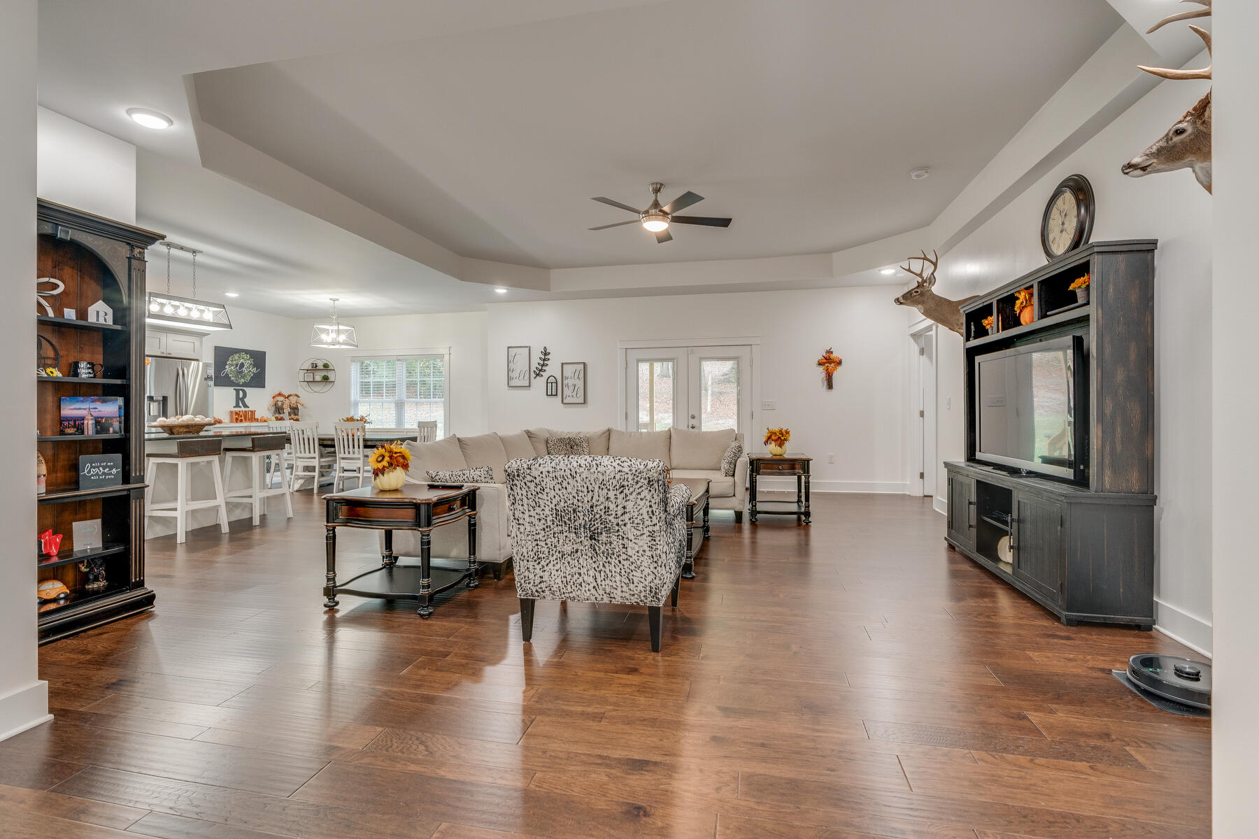 838 Cedar Branch Road Kingsport, TN 37664 - Photo 9 of 35 009