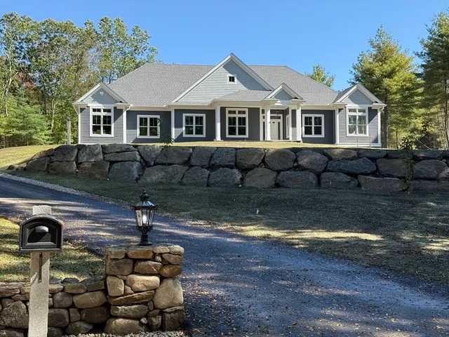 $1,099,999 | 307 South E Main Street, Unit LOT 9, Douglas, MA 01516