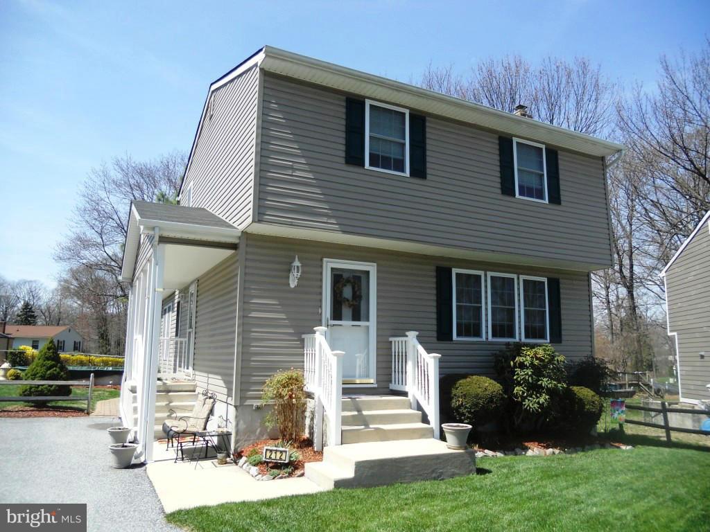 212 Elk Road Baltimore, MD 21221 - Photo 1 of 28 Exterior (Front)