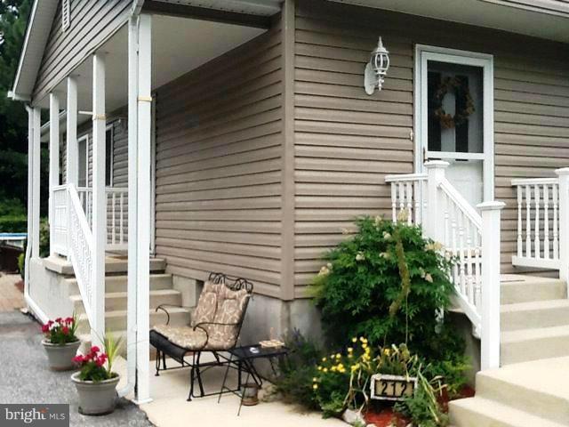 212 Elk Road Baltimore, MD 21221 - Photo 19 of 28 Front & Side Entrances