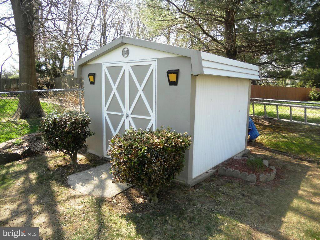 212 Elk Road Baltimore, MD 21221 - Photo 25 of 28 Shed
