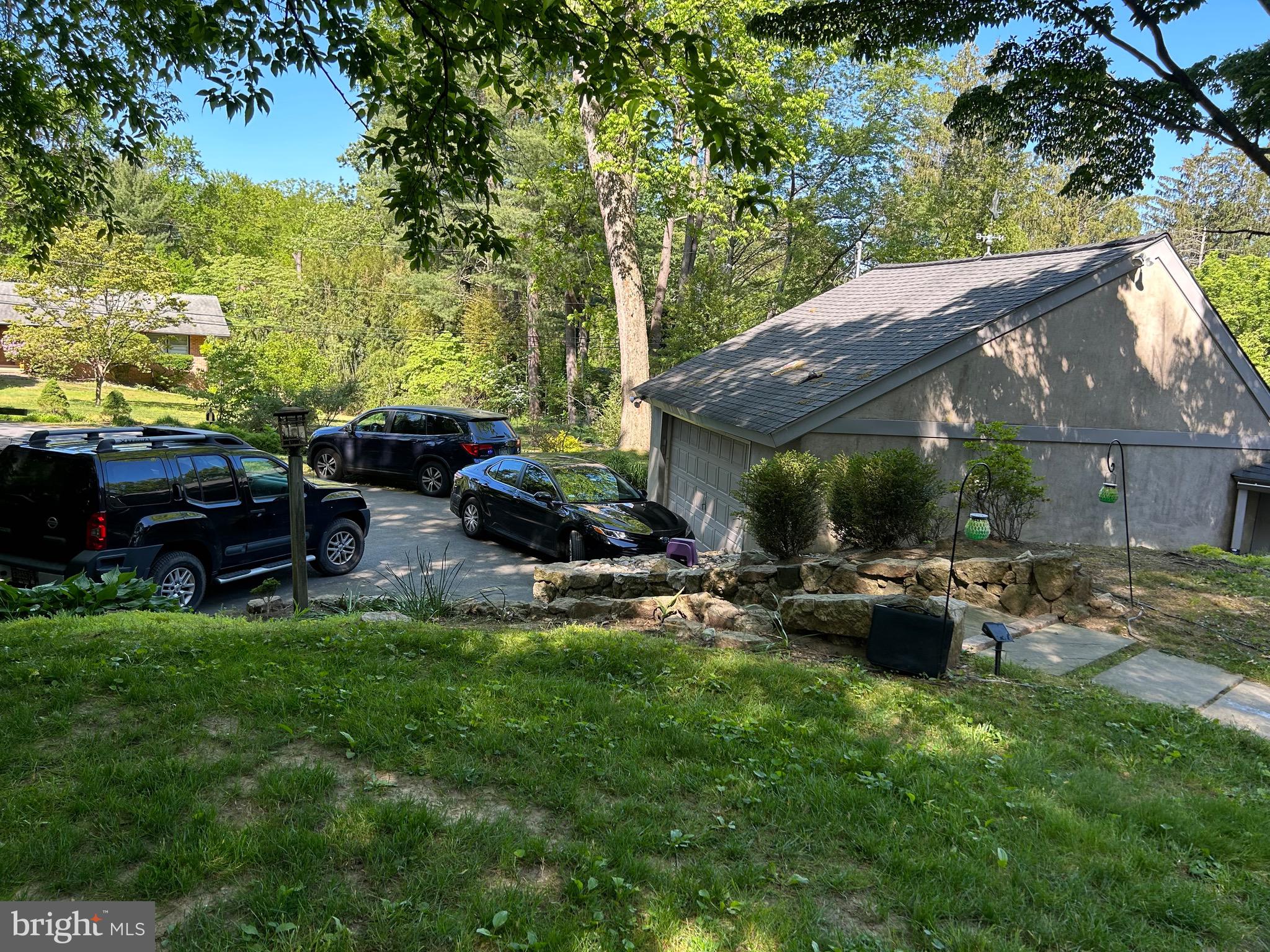 123 Osage Lane Newark, DE 19711 - Photo 11 of 19 Oversized 2 car garage and outside parking area