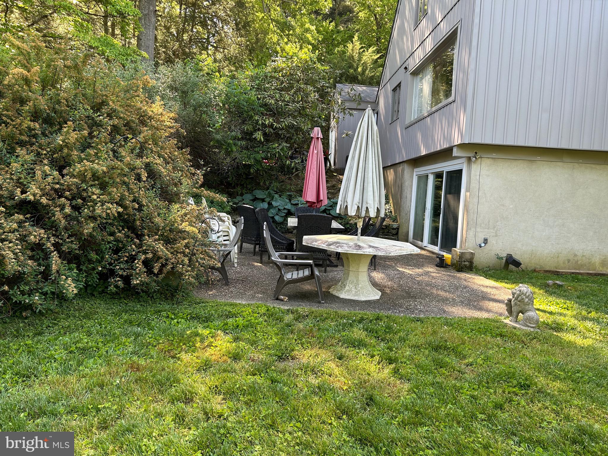 123 Osage Lane Newark, DE 19711 - Photo 7 of 19 Lower 2nd patio
