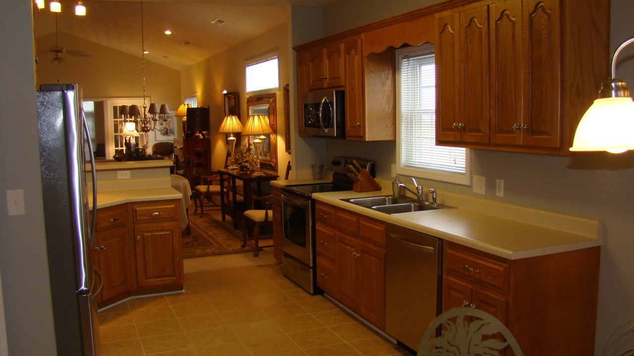 1971 Millbridge Road Salem, VA 24153 - Photo 6 of 15 Kitchen-2