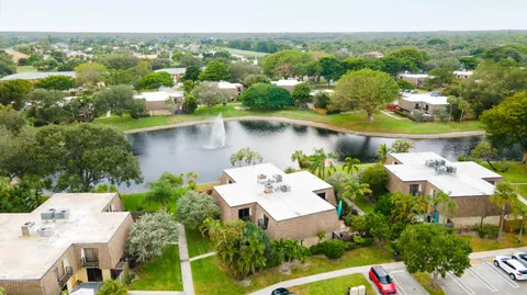 $399,900 | 2949 Southwest 22nd Avenue, Unit 27A, Delray Beach, FL 33445