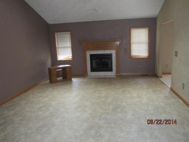 606 Commander Place Belvidere, IL 61008 - Photo 7 of 15 Gallery Image 7
