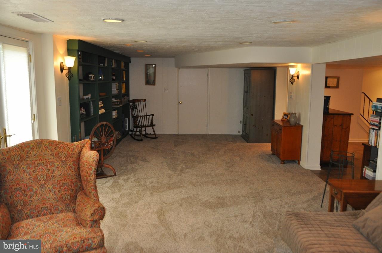 730 Pinehurst Road York, PA 17402 - Photo 21 of 27 Gallery Image 21