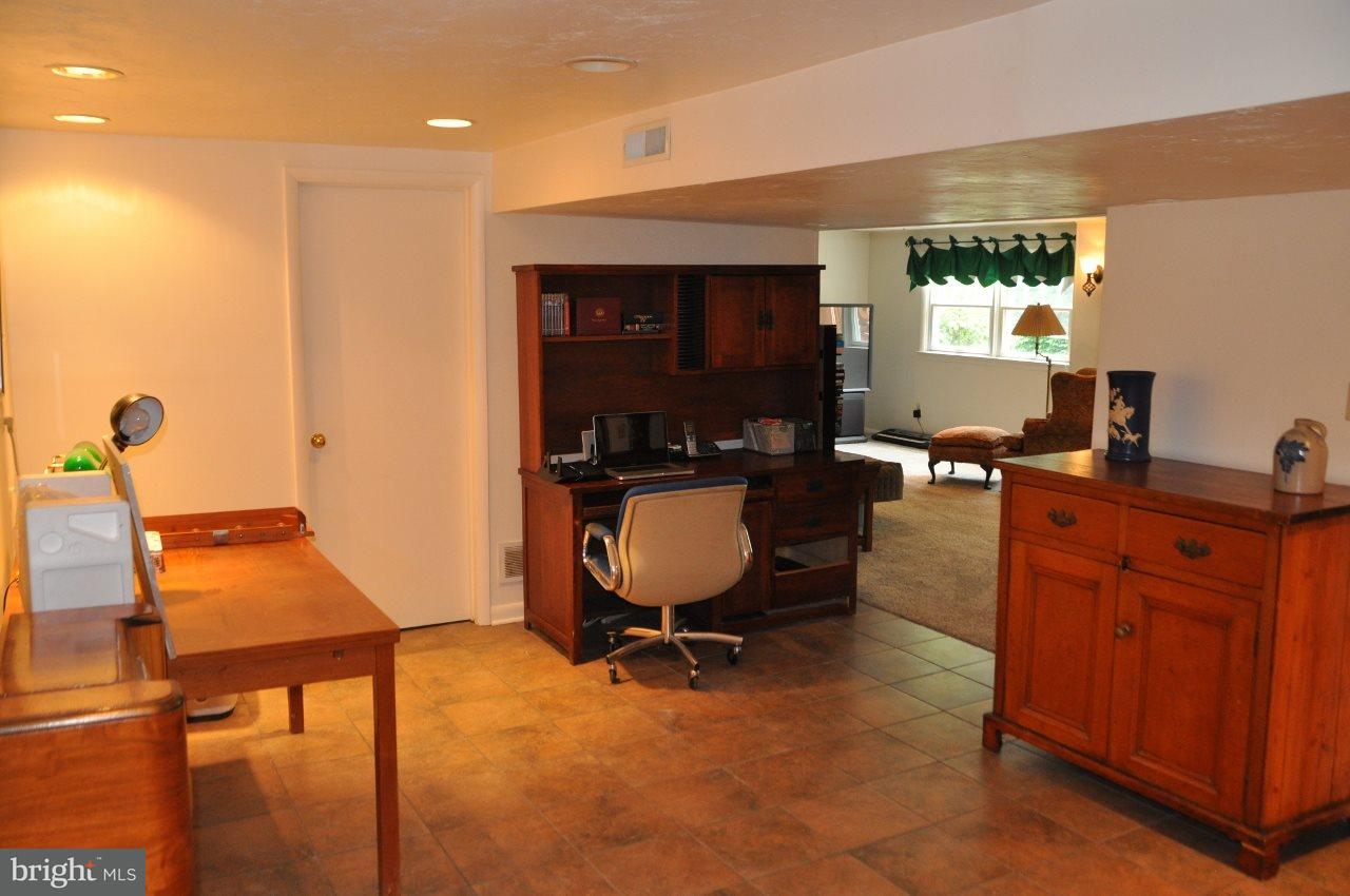 730 Pinehurst Road York, PA 17402 - Photo 22 of 27 Gallery Image 22