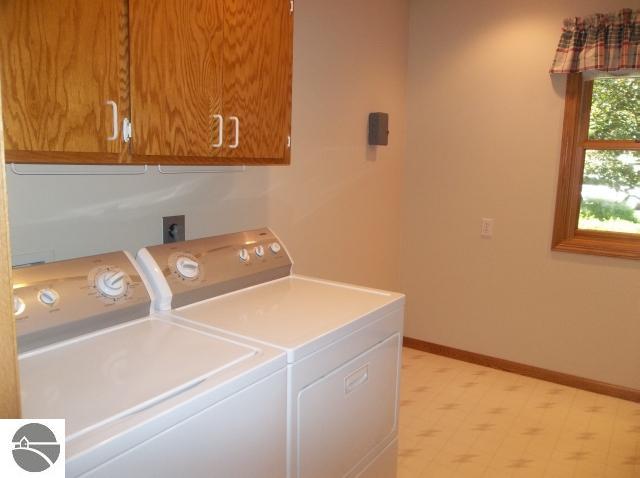 3634 Lone Lookout Road Traverse City, MI 49686 - Photo 12 of 25 1737537-11.JPG