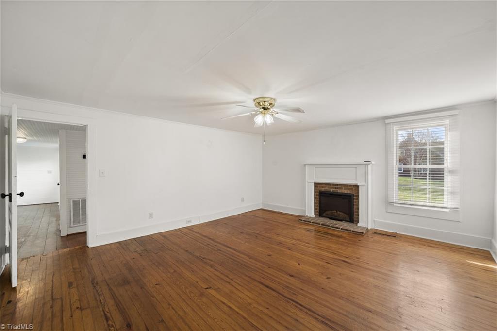 3054 North Old 52 Road Pinnacle, NC 27043 - Photo 14 of 41