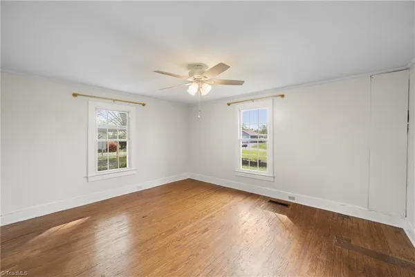 $289,000 | 3054 North Old 52 Road, Pinnacle, NC 27043