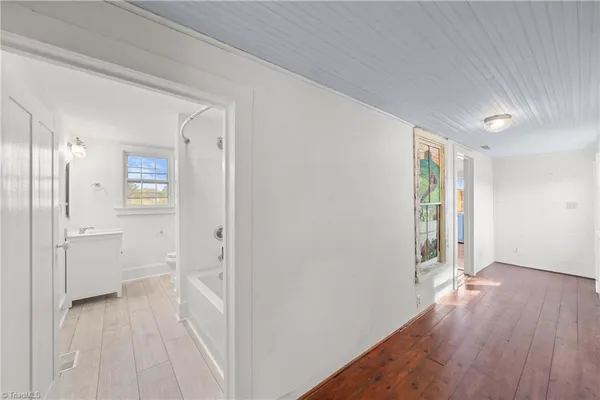 $289,000 | 3054 North Old 52 Road, Pinnacle, NC 27043