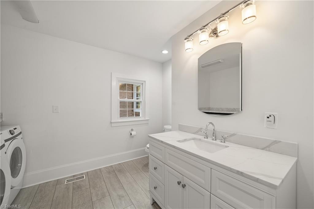 3054 North Old 52 Road Pinnacle, NC 27043 - Photo 7 of 41