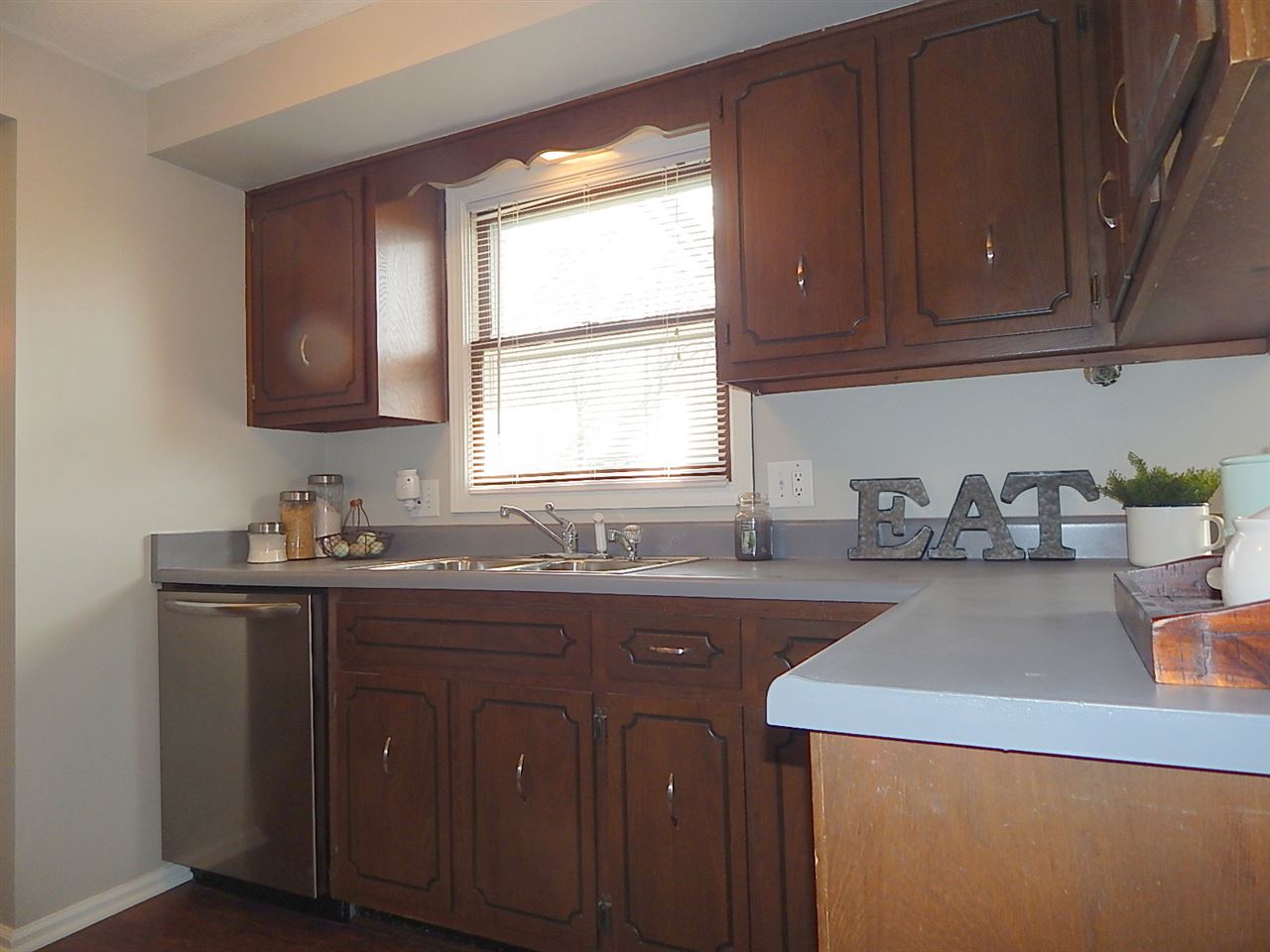 1431 Stogdill Road Bluffton, IN 46714 - Photo 14 of 34 Gallery Image 14