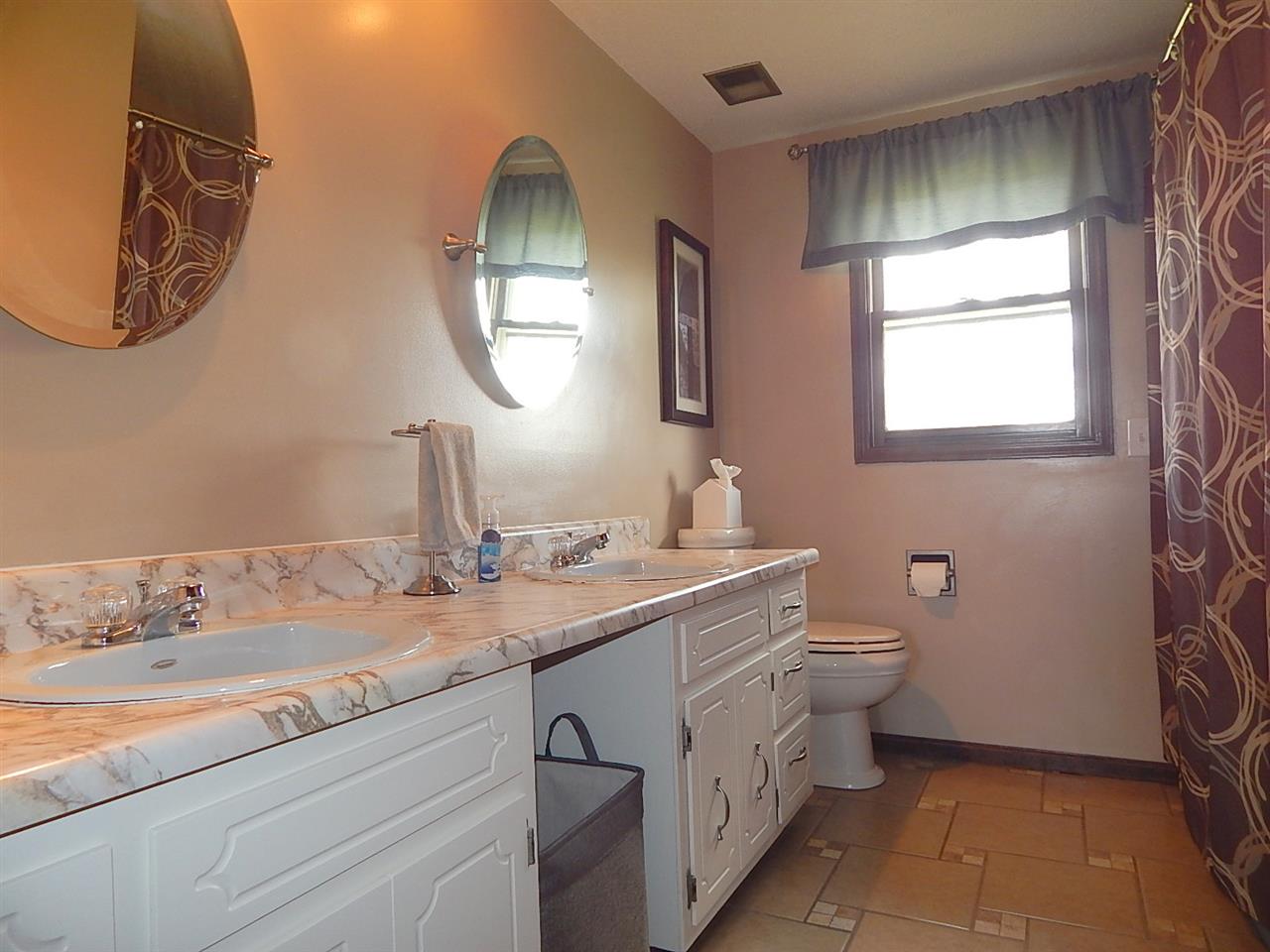 1431 Stogdill Road Bluffton, IN 46714 - Photo 32 of 34 Gallery Image 32