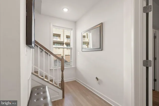 $939,000 | 4901 Longmire Way, Chantilly, VA 20151