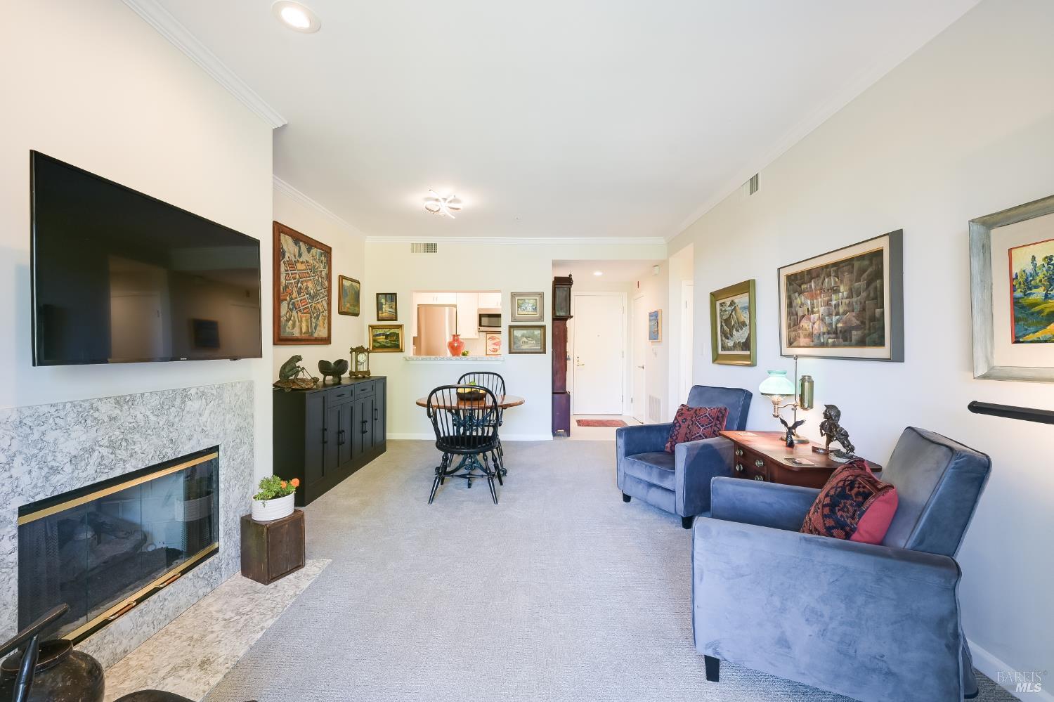 300 Deer Valley Road, Unit 2P San Rafael, CA 94903 - Photo 7 of 18 Gallery Image 7