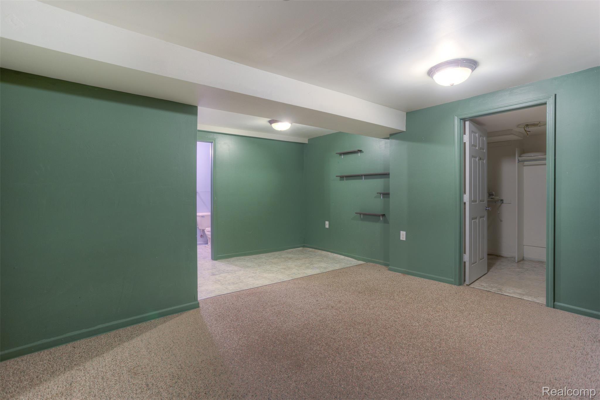 3930 Dunning Road Rochester, MI 48309 - Photo 43 of 49