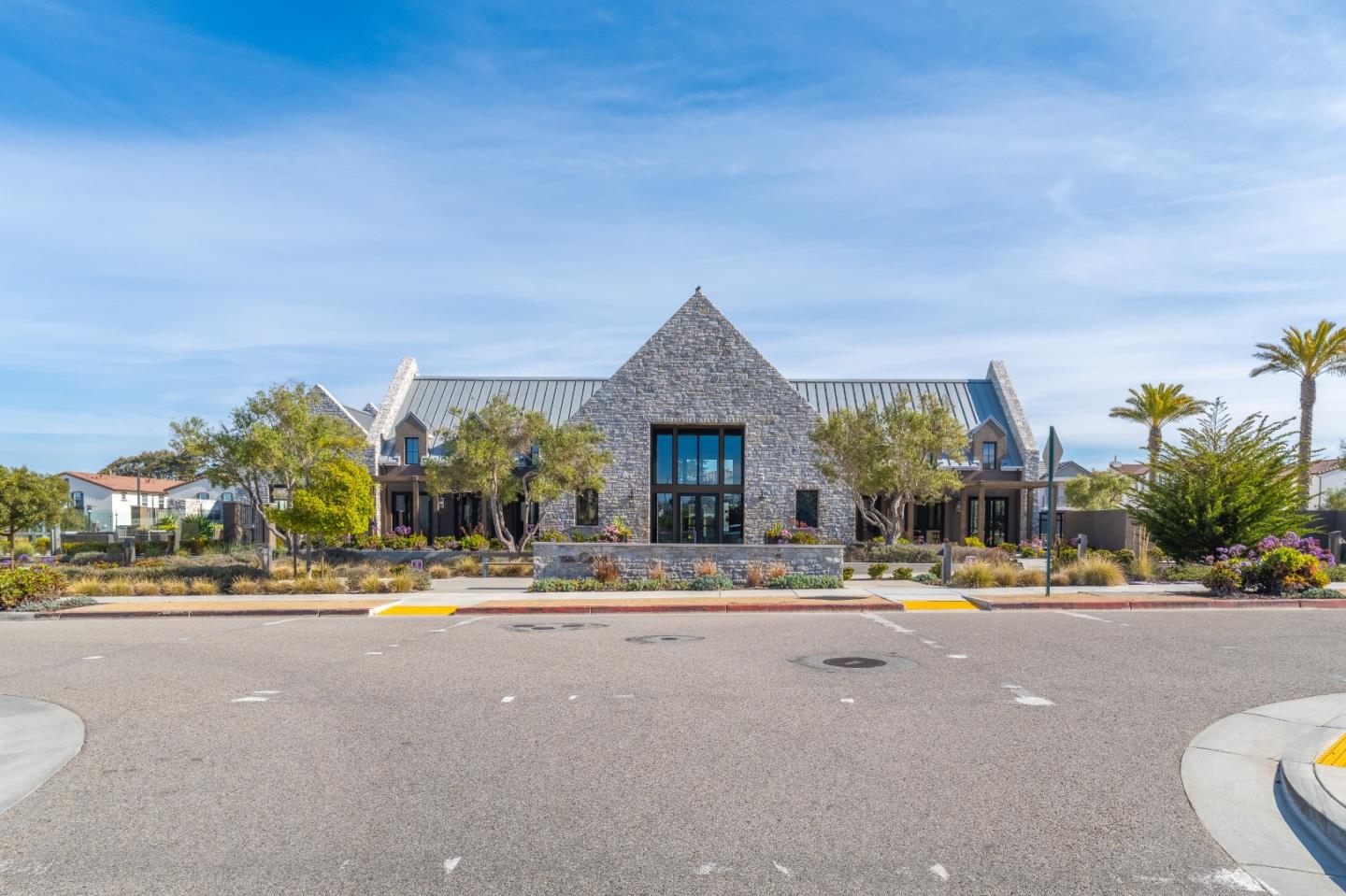 482 Lassen Way Marina, CA 93933 - Photo 43 of 45 a outdoor space with lots of white buildings