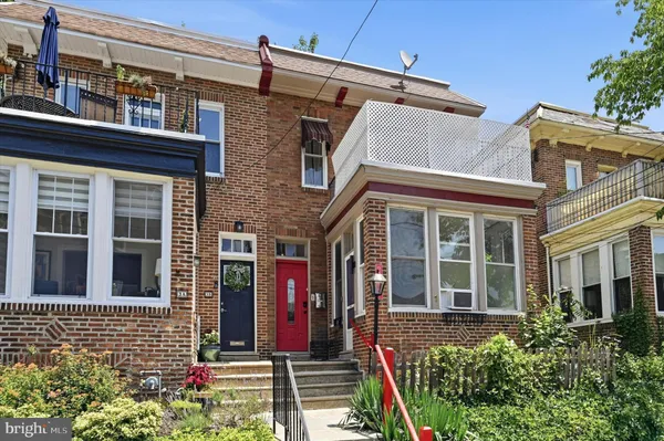 $3,750 | 1 1/2 West Athens Avenue, Unit C, Ardmore, PA 19003