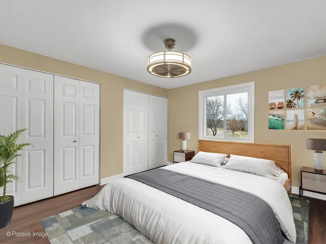 $264,900 | 199 Duxbury Court, Unit D, Bloomingdale, IL 60108