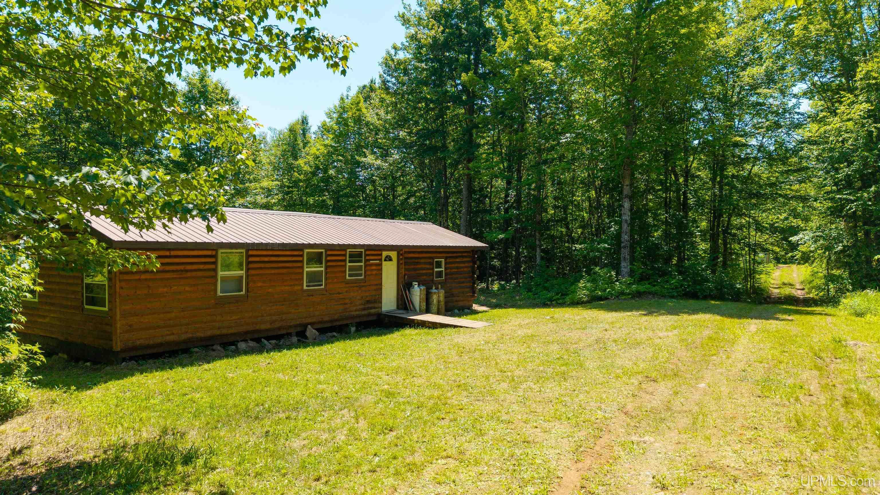 2006 Pike River Road Chassell, MI 49916 - Photo 19 of 52