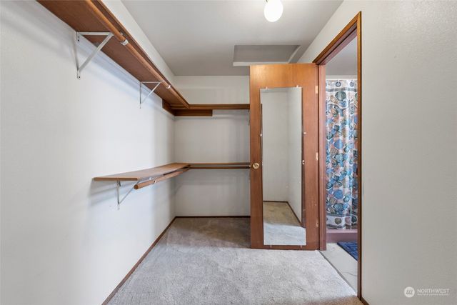 a view of walk in closet