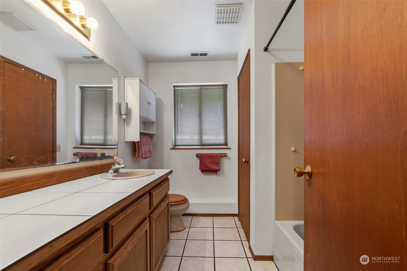 5064 Samish Way Bellingham, WA 98229 - Photo 28 of 38 Gallery Image 28