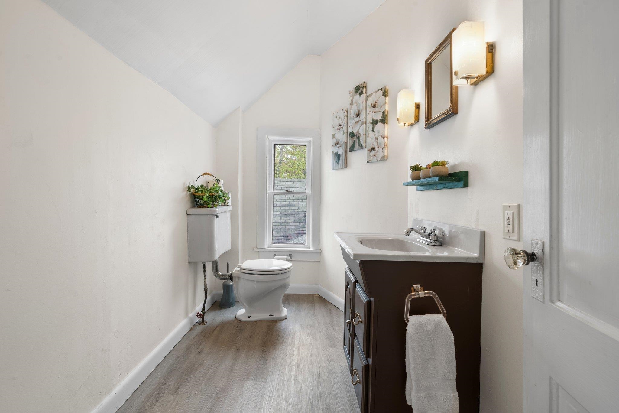 29 Brook Street Derry, NH 03038 - Photo 23 of 47