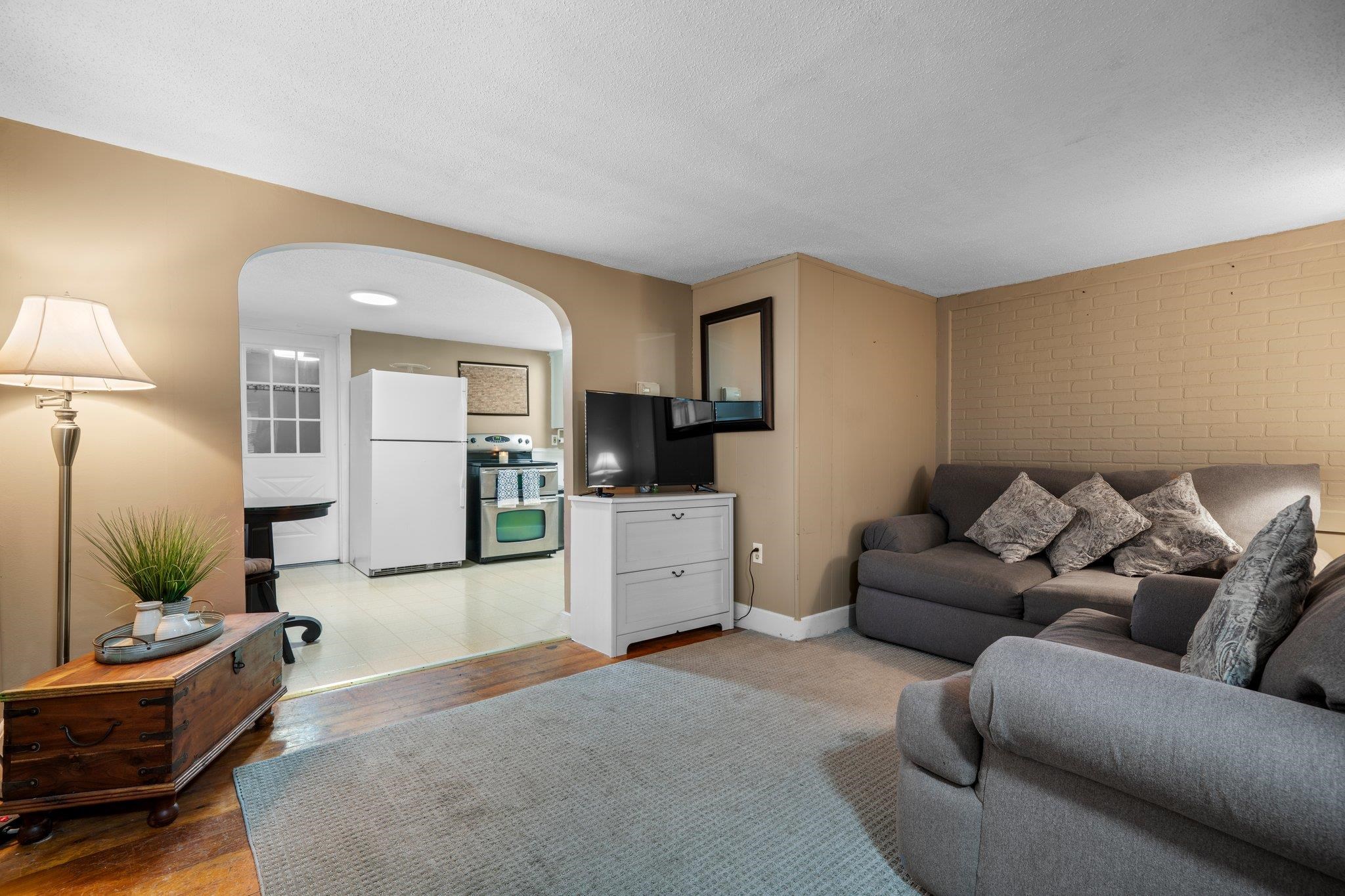 29 Brook Street Derry, NH 03038 - Photo 25 of 47