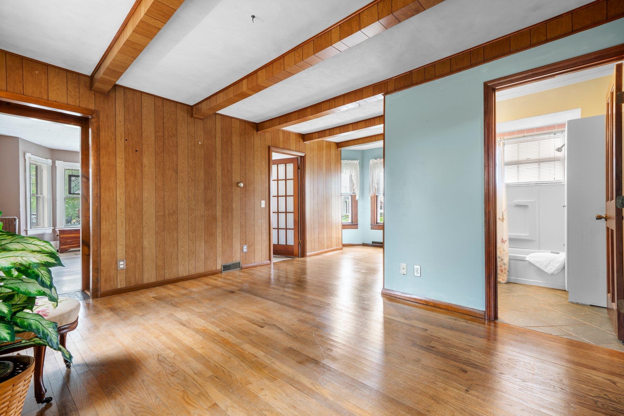29 Brook Street Derry, NH 03038 - Photo 6 of 47